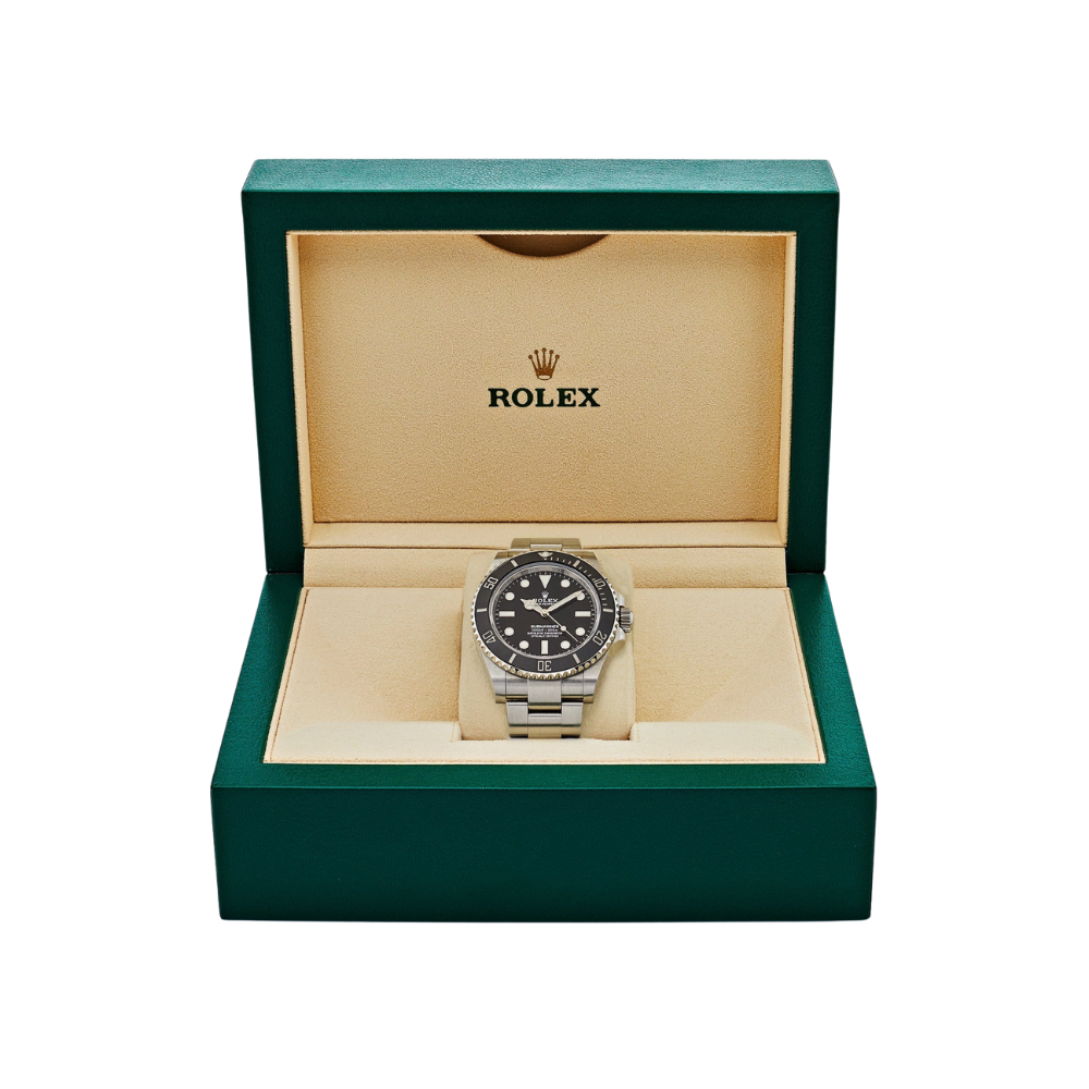 Rolex Submariner Oystersteel Ref# 124060 - Image 9