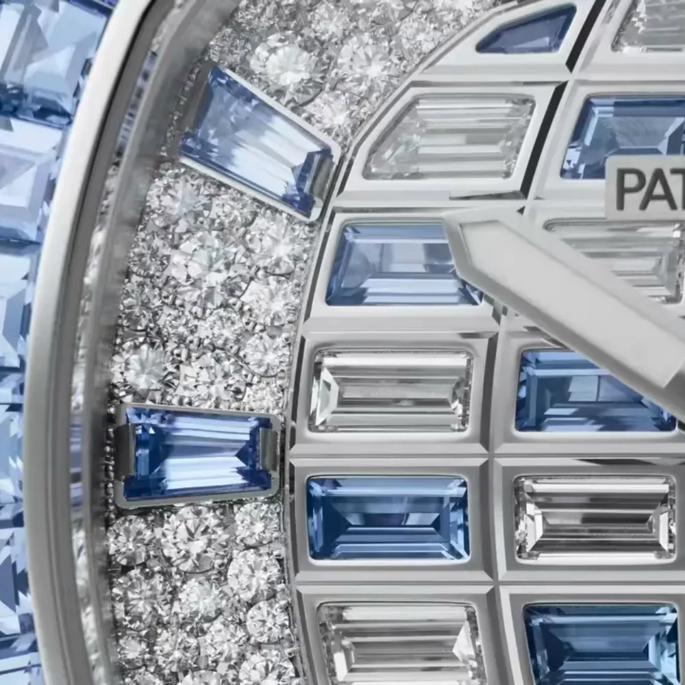 Patek Philippe Aquanaut Luce 5268/461G-001 White Gold Diamond Blue Sapphire Dial - Image 10
