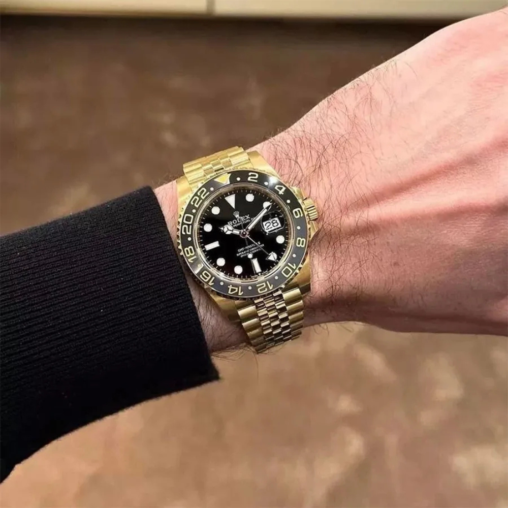 Rolex GMT-Master II Ref# 126718GRNR-0001 - Image 3